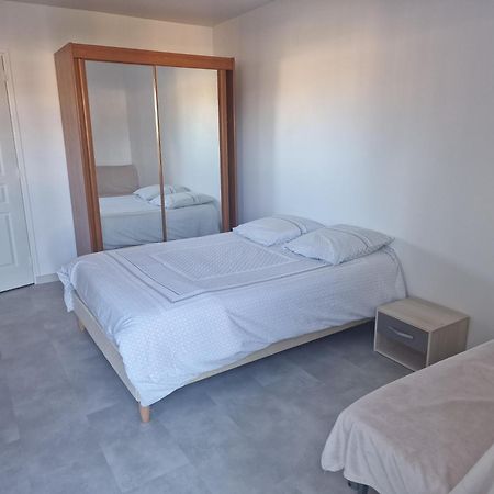 Joli Appartement Centre Saint-Raphael Piscine Esterno foto